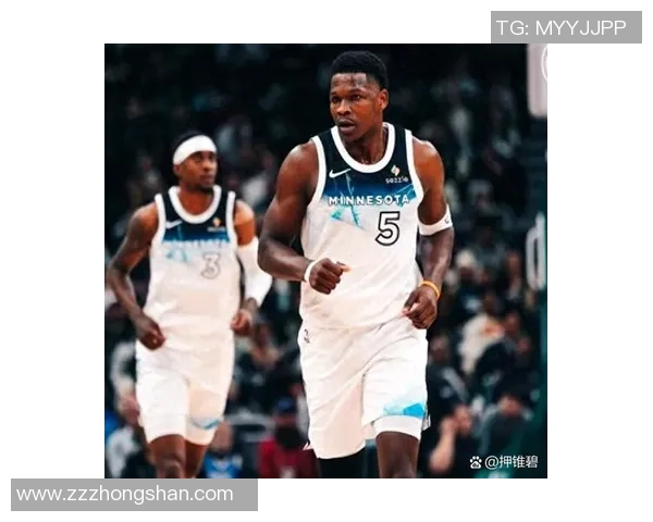 太阳与雄鹿的激烈对决展现NBA季后赛的精彩与悬念